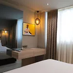 Hotel Pasaport Pier