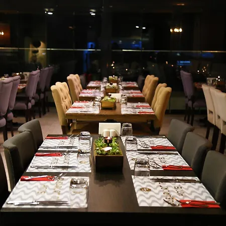 מלון Pasaport Pier 3*