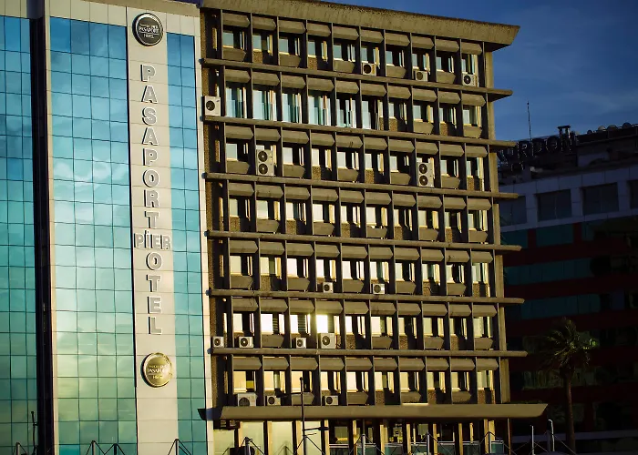 Pasaport Pier 3*