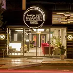 酒店 帕萨波特码头酒店 3*