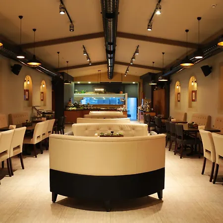 Pasaport Pier Hotel 3*