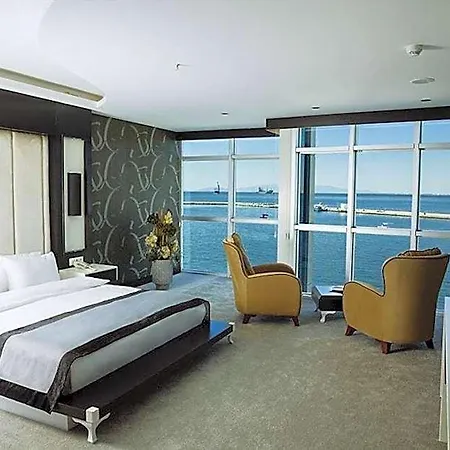Pasaport Pier Hotell 3*