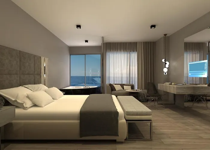 Hotell Pasaport Pier 3*