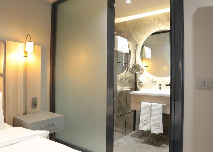 Hotell Pasaport Pier Izmir