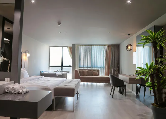 Pasaport Pier Hotell Izmir