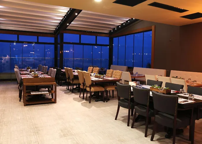 Pasaport Pier Hotell 3*