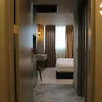 Pasaport Pier Ξενοδοχείο 3*