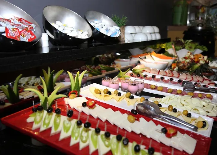 Pasaport Pier 3* איזמיר